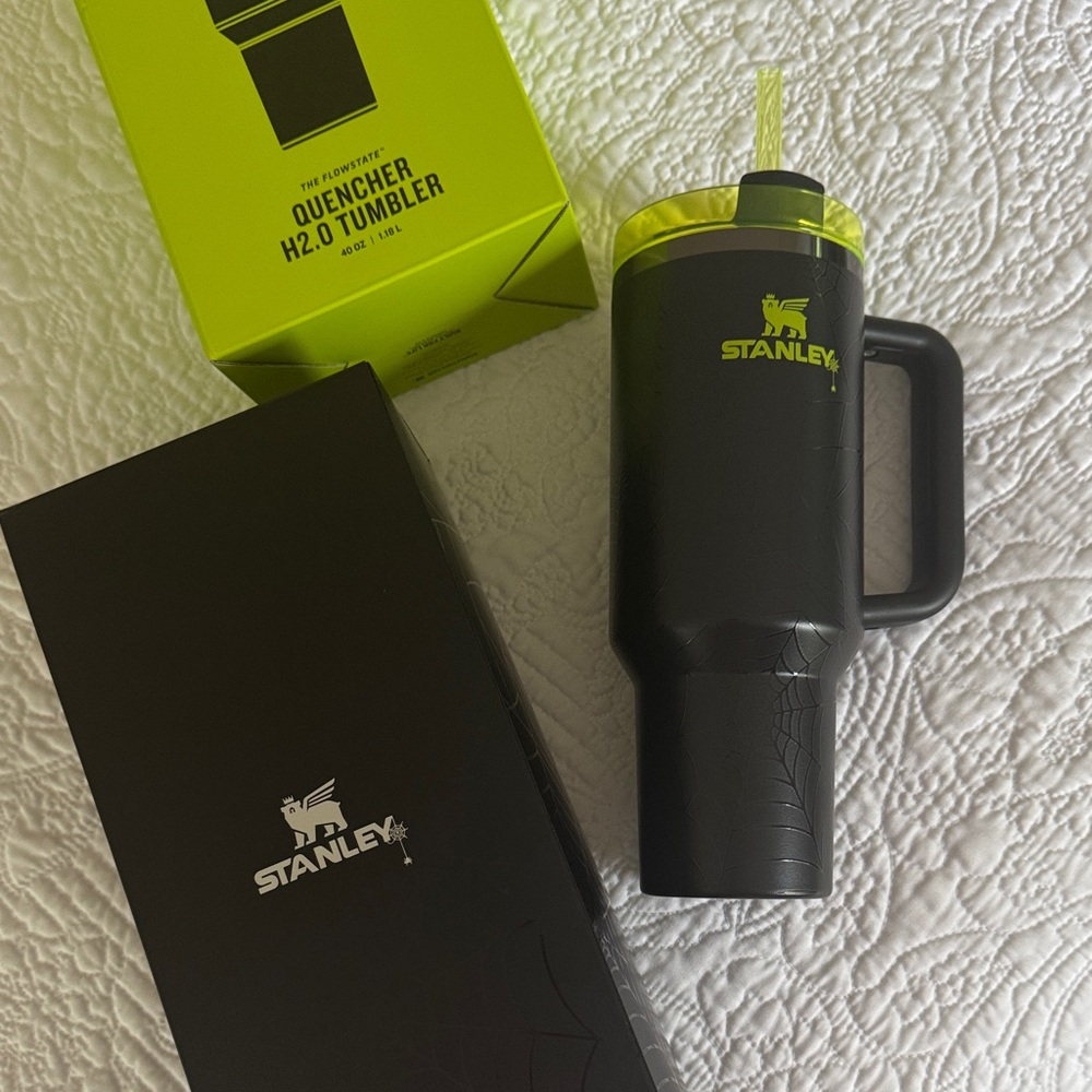 Stanley Halloween web glow Black Box with Spider Web Pattern